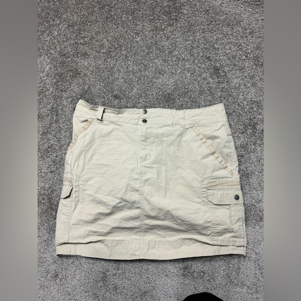 Columbia women’s outdoor skirt (16)
